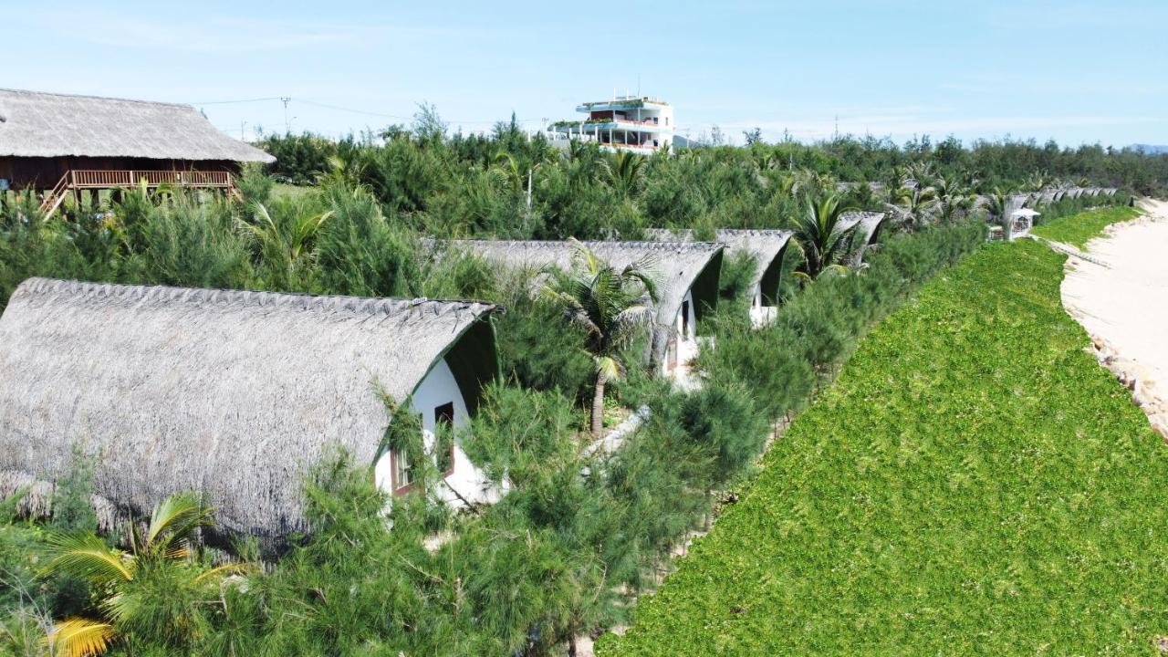 Hoa Loi Resort, Song Cau-Phu Yen Buitenkant foto